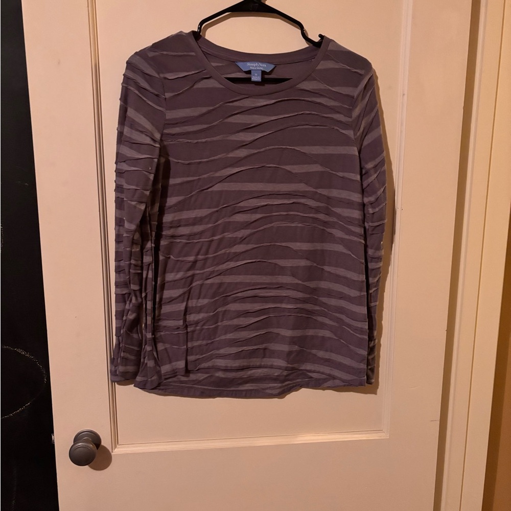 Simply Vera Vera Wang Striped Gray Long Sleeve Shirt